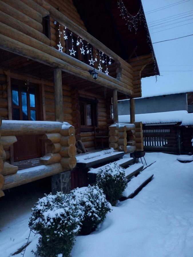 Затишний Будиночок Bukovets Exterior foto
